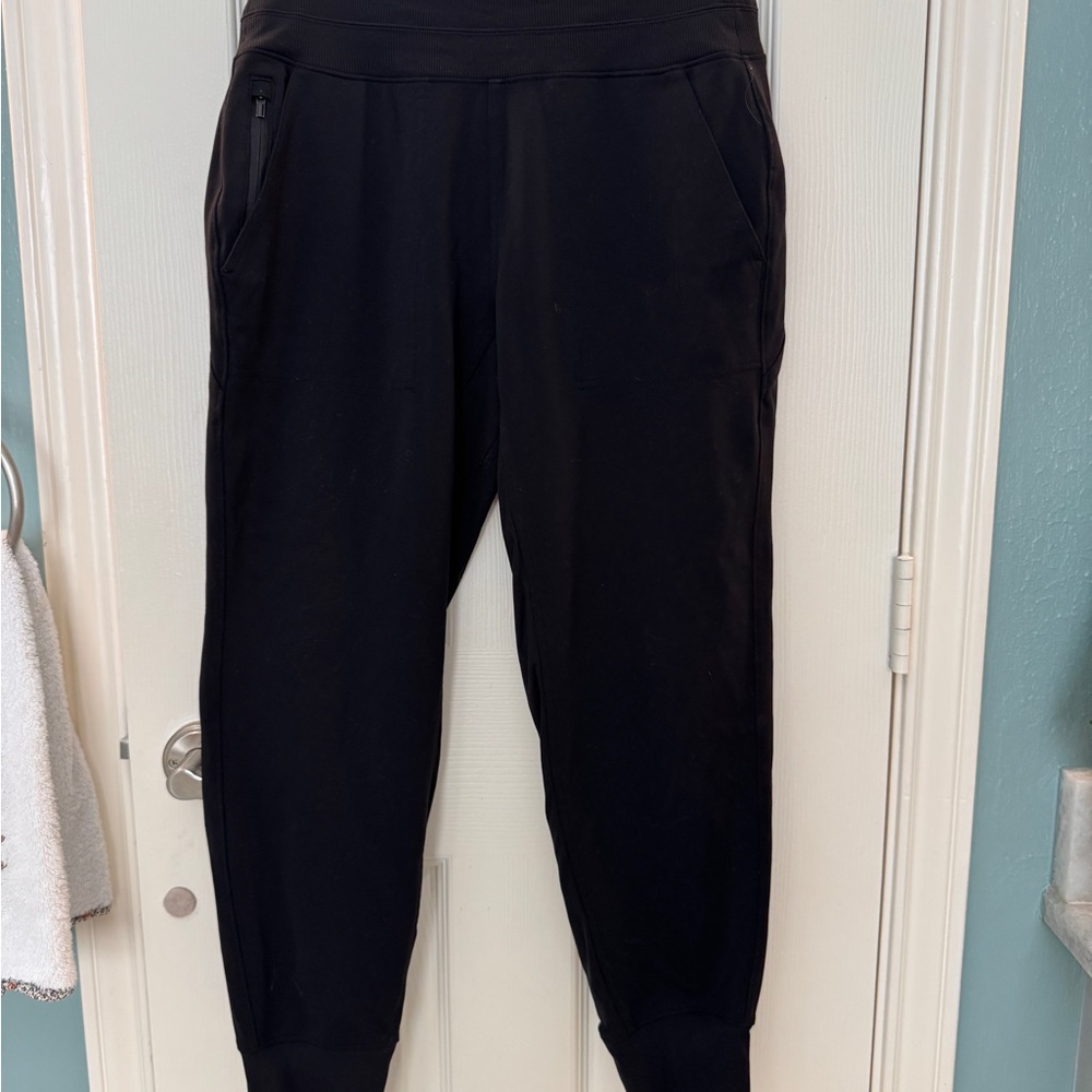Athleta Venice Joggers Size Small Black